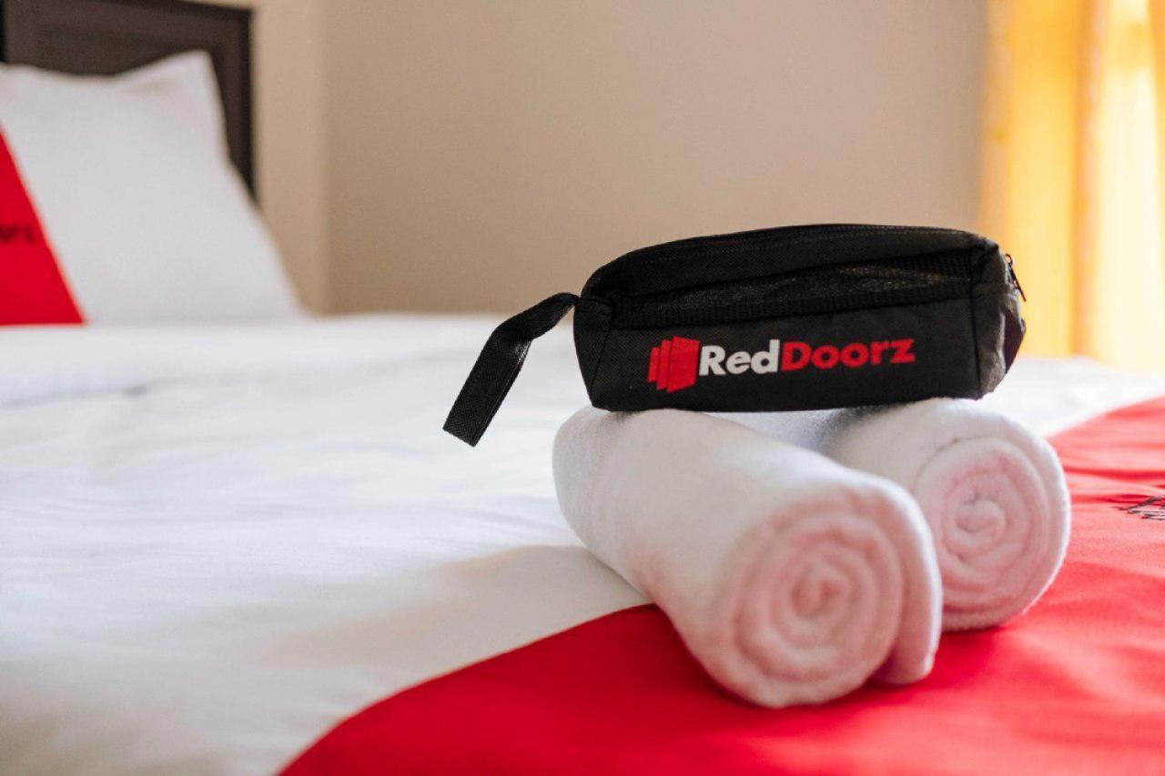 Reddoorz Syariah @ Bondowoso City Center Ngoại thất bức ảnh