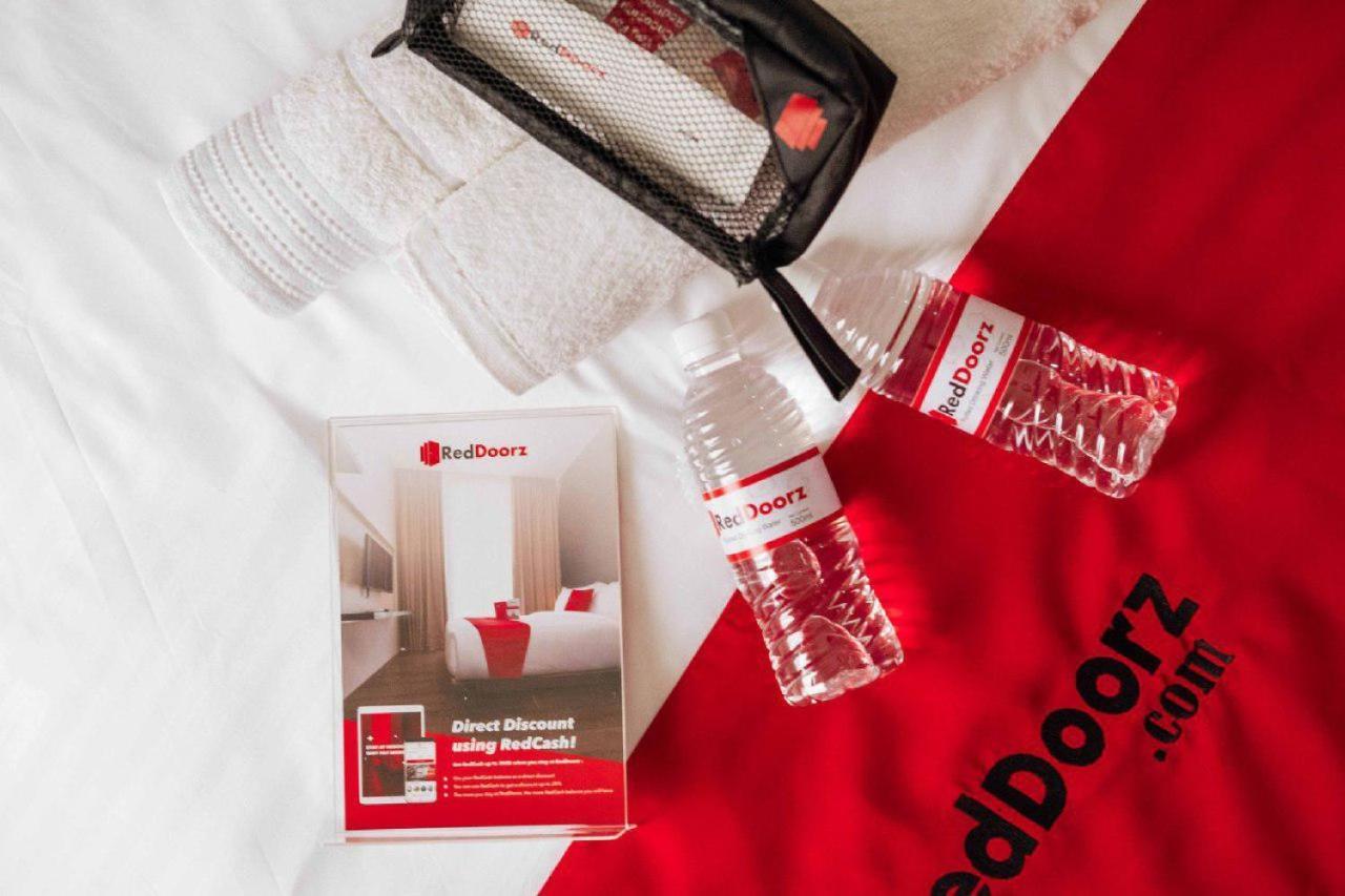 Reddoorz Syariah @ Bondowoso City Center Ngoại thất bức ảnh
