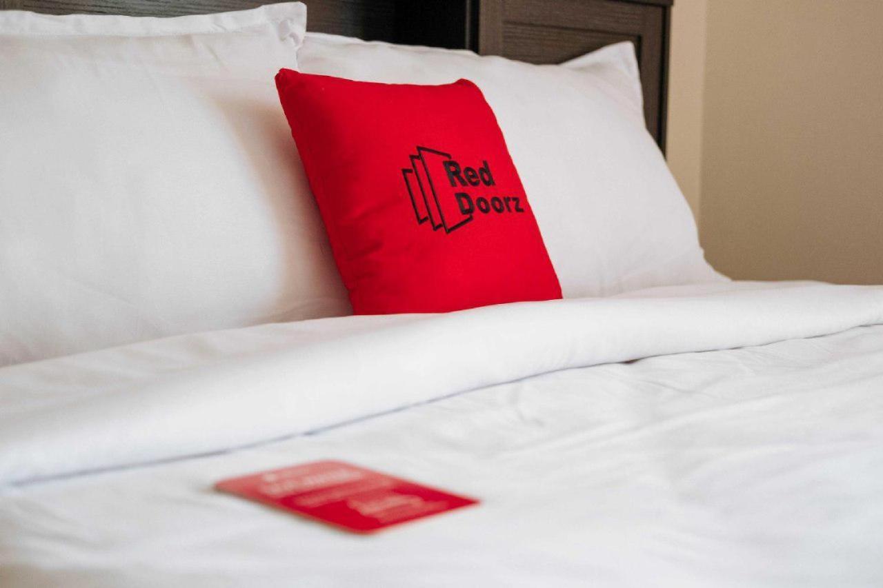 Reddoorz Syariah @ Bondowoso City Center Ngoại thất bức ảnh