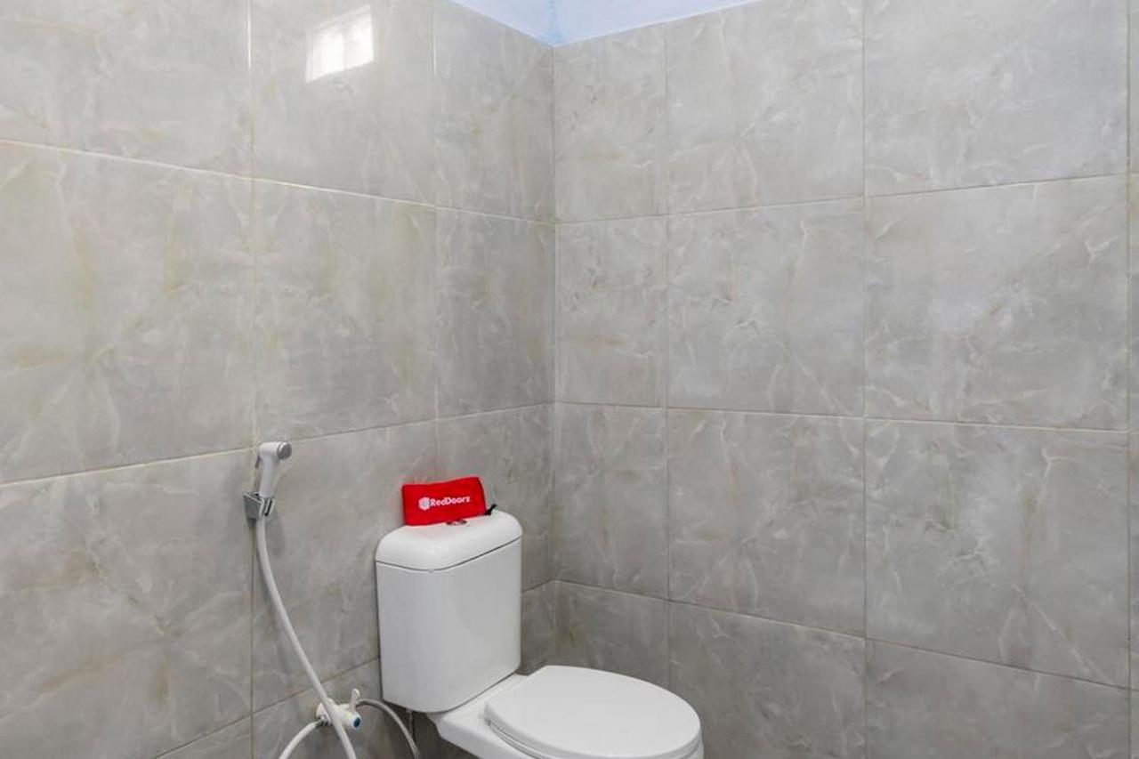 Reddoorz Syariah @ Bondowoso City Center Ngoại thất bức ảnh
